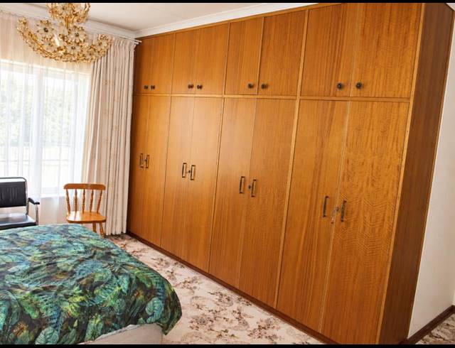 3 BEDROOM HOUSE FOR SALE IN FICHARDT PARK